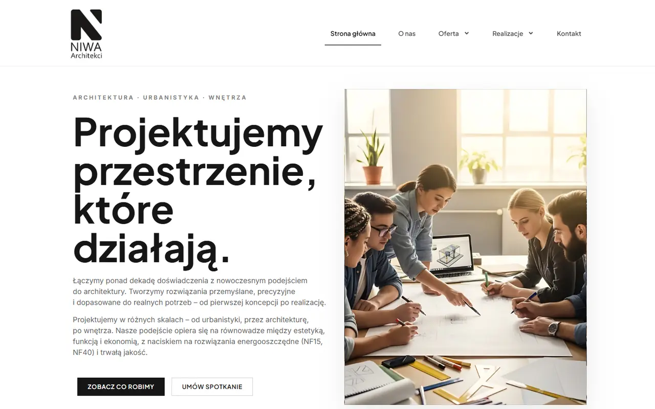 NIWA Architekci: strona główna na komputerze
